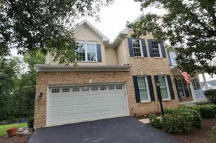 20816 Cross Timber Dr, Ashburn, VA 20147 - Photo 2