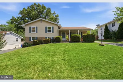 1206 E Iberia Road, Sterling, VA 20164 - Photo 2
