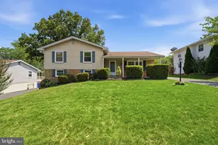 1206 E Iberia Rd, Sterling, VA 20164 - Photo 2