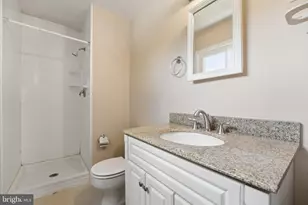 1206 E Iberia Rd, Sterling, VA 20164 - Photo 22