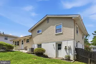 1206 E Iberia Rd, Sterling, VA 20164 - Photo 48