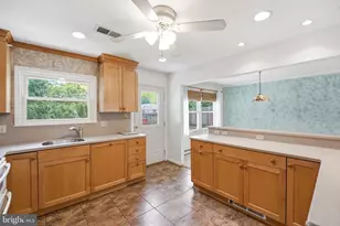 1206 E Iberia Rd, Sterling, VA 20164 - Photo 14