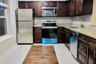 220 Meadows Ln NE, Leesburg, VA 20176 - Photo 1