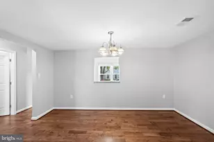 220 Meadows Ln NE, Leesburg, VA 20176 - Photo 16