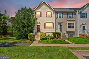 21020 Mossy Glen Terrace, Ashburn, VA 20147 - Photo 2
