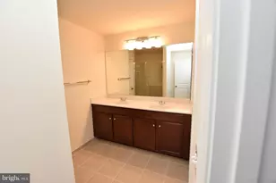 42452 Dogwood Glen Square, Sterling, VA 20166 - Photo 12