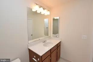 42452 Dogwood Glen Square, Sterling, VA 20166 - Photo 18