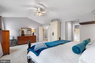 20812 Waterbeach Pl, Sterling, VA 20165 - Photo 34
