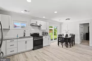 501 E Poplar Road E, Sterling, VA 20164 - Photo 14