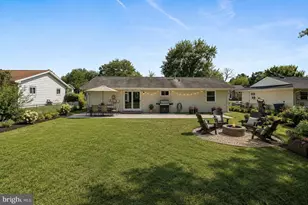 501 E Poplar Road E, Sterling, VA 20164 - Photo 44