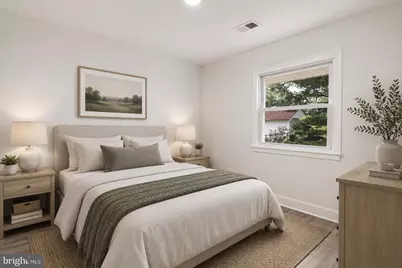 501 E Poplar Road E, Sterling, VA 20164 - Photo 22