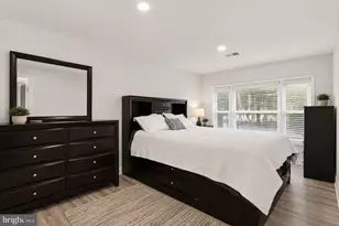501 E Poplar Road E, Sterling, VA 20164 - Photo 30