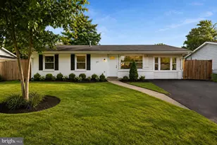 501 E Poplar Road E, Sterling, VA 20164 - Photo 2