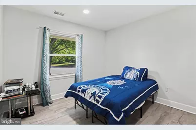 501 E Poplar Road E, Sterling, VA 20164 - Photo 26