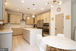 20779 Crescent Pointe Pl, Ashburn, VA 20147 - Photo 14