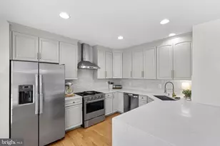 24651 Clock Tower Square, Aldie, VA 20105 - Photo 16