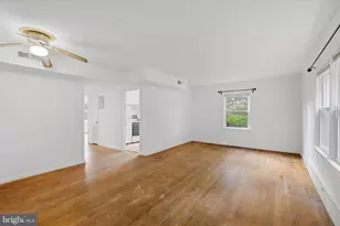 130 S 29th Street S, Purcellville, VA 20132 - Photo 4