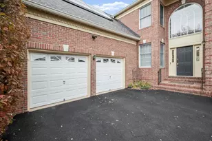 43480 Foxgrove Ct, Ashburn, VA 20147 - Photo 2