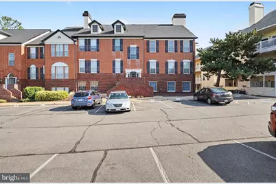 676 Gateway Drive SE #812, Leesburg, VA 20175 - Photo 18
