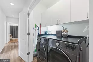 23639 Golden Embers Square, Ashburn, VA 20148 - Photo 16