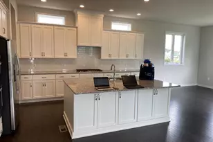 24980 Striped Maple Dr, Aldie, VA 20105 - Photo 2