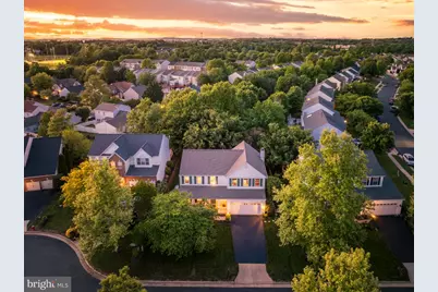 43262 Stoneyglen Court, Ashburn, VA 20147 - Photo 4