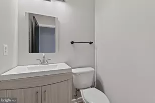 22540 Airmont Woods Terrace, Ashburn, VA 20148 - Photo 22