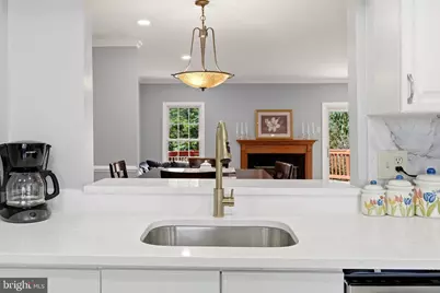 21140 Winding Brook Square, Ashburn, VA 20147 - Photo 8