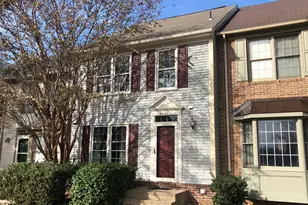21140 Winding Brook Square, Ashburn, VA 20147 - Photo 2