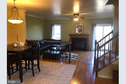 21140 Winding Brook Square, Ashburn, VA 20147 - Photo 4