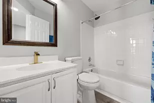 21140 Winding Brook Square, Ashburn, VA 20147 - Photo 24