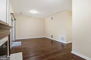 47606 Watkins Island Square, Sterling, VA 20165 - Photo 36