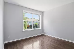 47606 Watkins Island Square, Sterling, VA 20165 - Photo 28