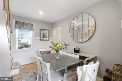 611 S King Street, Leesburg, VA 20175 - Photo 6