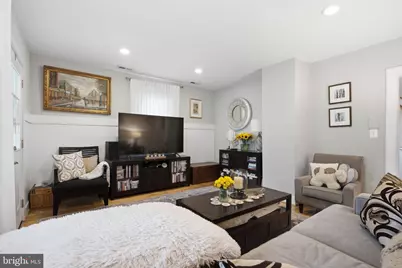 611 S King Street, Leesburg, VA 20175 - Photo 4