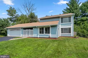 13 Wrightwood Pl, Sterling, VA 20164 - Photo 8