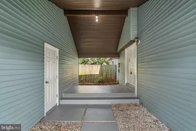 13 Wrightwood Place, Sterling, VA 20164 - Photo 4