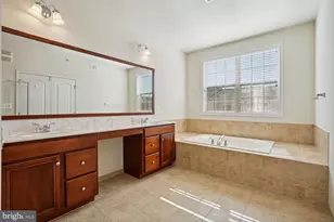 43085 Thoroughfare Gap Terrace, Ashburn, VA 20148 - Photo 18