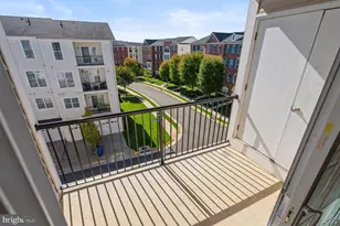 43085 Thoroughfare Gap Terrace, Ashburn, VA 20148 - Photo 10