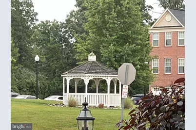 25333 Wakestone Terrace, Chantilly, VA 20152 - Photo 6