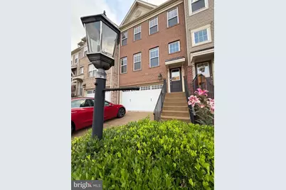 25333 Wakestone Terrace, Chantilly, VA 20152 - Photo 4
