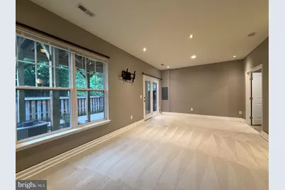 25333 Wakestone Terrace, Chantilly, VA 20152 - Photo 10