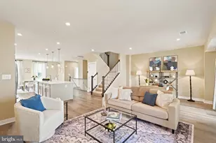 24274 Thurso Sq, Dulles, VA 20166 - Photo 32