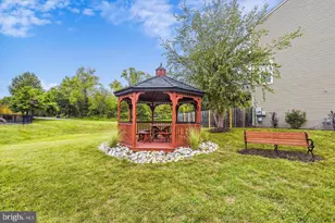 25915 Kirkwood Square, Chantilly, VA 20152 - Photo 52