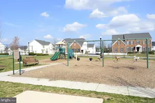25915 Kirkwood Square, Chantilly, VA 20152 - Photo 48