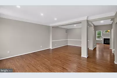 25915 Kirkwood Square, Chantilly, VA 20152 - Photo 6
