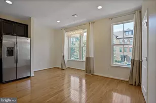 43393 Charitable St, Ashburn, VA 20148 - Photo 12