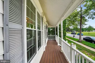 42771 Freedom St, Chantilly, VA 20152 - Photo 4