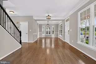 42771 Freedom St, Chantilly, VA 20152 - Photo 6