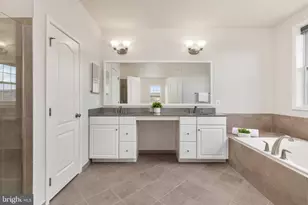 23694 Hopewell Manor Terrace, Ashburn, VA 20148 - Photo 26